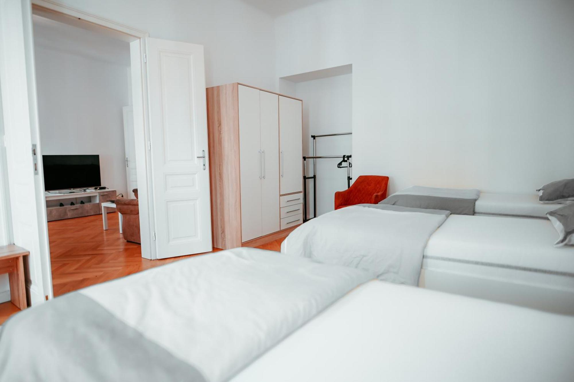 Appartement Raimond Ottakring 14 *